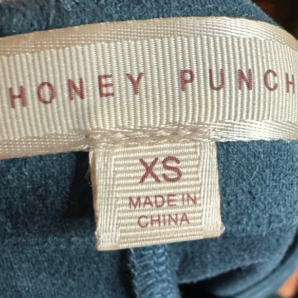 HONEY PUNCH Faux Suede Wide Leg Pants - Picture 8 of 11